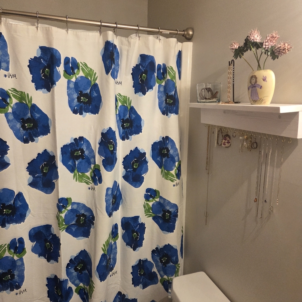 Vtg Vera Neuman Shower Curtain Bold Bkue Flowers Retro Hooks 68 ×70  Fabric